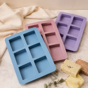 Set de tres moldes de silicona para jabón con seis cavidades